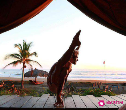 瘦肚子最快的瑜伽动作