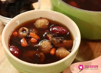 女人养生汤红枣配什么