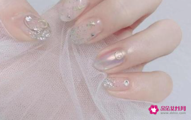 指甲难看的类型图片