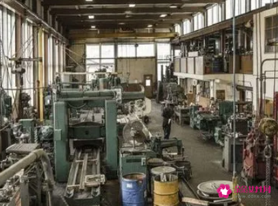 梦见以前做的工厂还要人