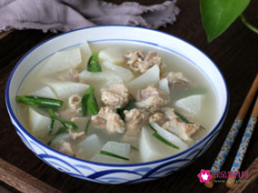 白萝卜用什么煲汤最好