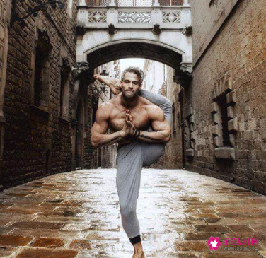 瘦肚子最快的瑜伽动作