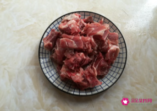 白萝卜用什么煲汤最好