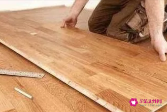 旧木地板简单的翻新