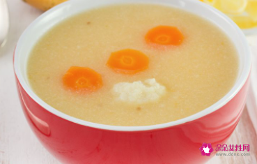 四个月宝宝辅食食谱时间安排