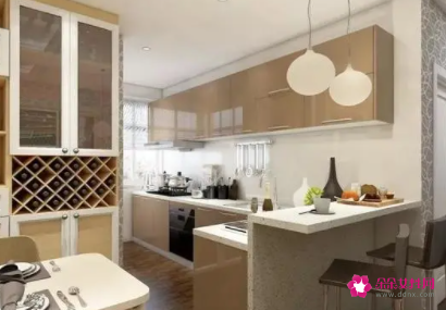 如何布置厨房有利于家人