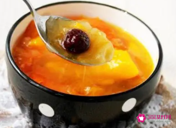 女人补气血炖什么汤好