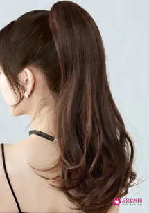 女生扎什么头发最霸气