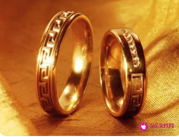 已婚女人梦见戴金戒指