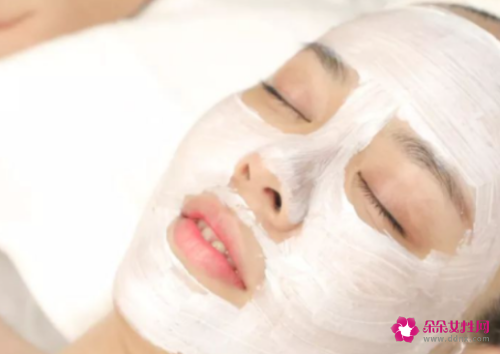 盛夏燥热肌美容