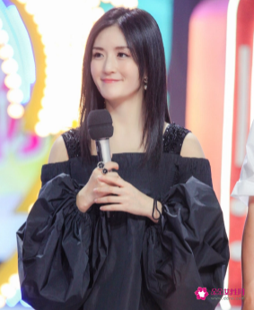 谢娜的侄子692分考上了清华大学