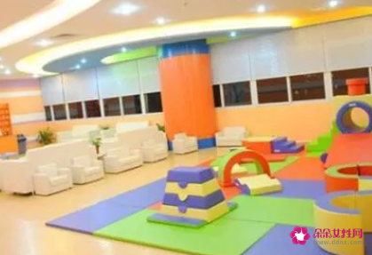 宝宝多大上早教班比较好