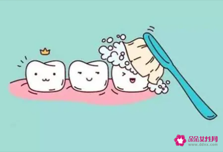 睡前刷牙的重要性