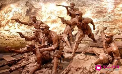 红军长征途中召开了什么会议