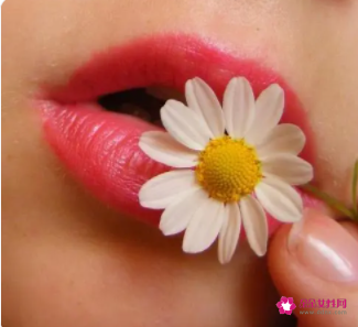 8种天然护唇方法告别冬季唇部干裂