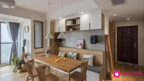 原木色家具搭配