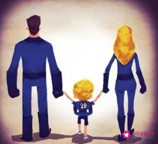 宝宝羞于见人爸妈如何帮