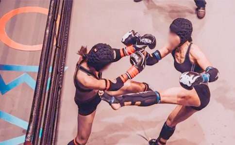 梦见老婆有外遇打架