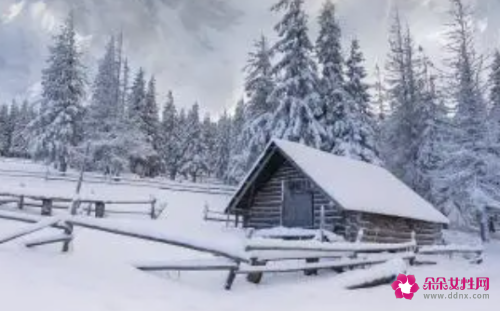 梦见下雪的寓意如何