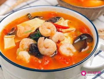 西红柿木耳汤的做法