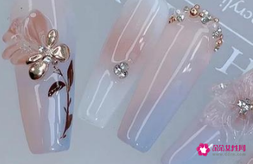 美女好看的手指甲