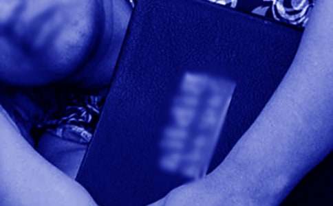 晚上失眠心烦的原因是什么