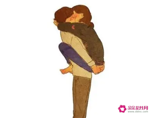 男生抱着女生