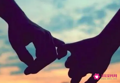 网恋给女孩表白的话