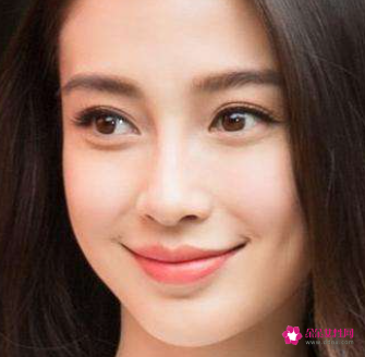 吸引富豪的女人特点