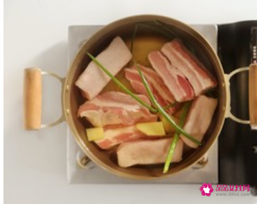 酱油煮猪肉怎么做好吃