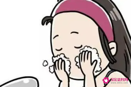 夏日控油男女大不同