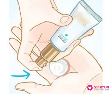 防晒霜一般用在护肤的哪个步骤