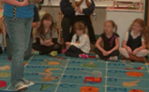 幼儿园小班教案:懂礼貌