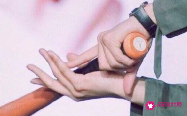 美女好看的手指甲