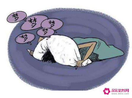 梦见去世的亲人对我笑是什么意思