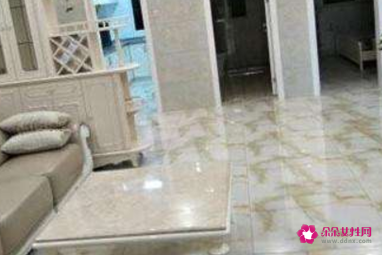 瓷砖返潮冒水怎么处理