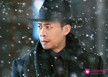 悬崖之上剧情介绍