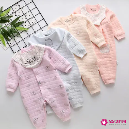 婴儿满月娘家人送什么