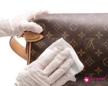 真皮包的保养方法