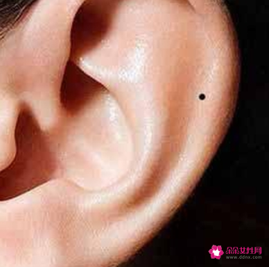 戴耳塞睡觉对耳朵有影响吗