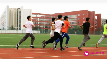 青少年多练长跑好处多