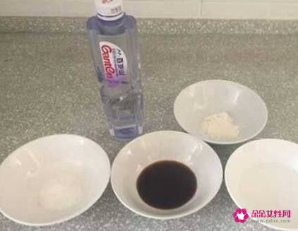 墙砖怎么清洗干净