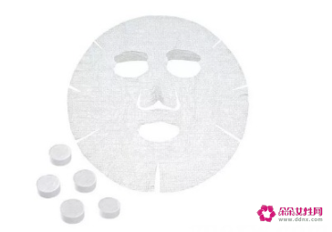 哪些自制面膜助你摆脱黑头的困扰