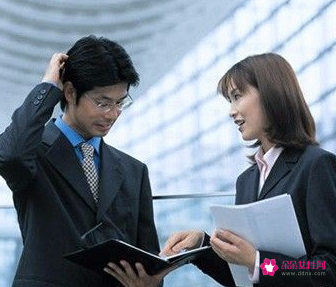 与人沟通交流技巧