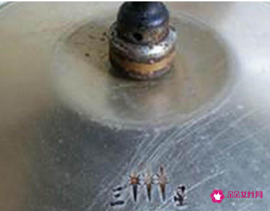 黑木耳汤高压锅烧多久