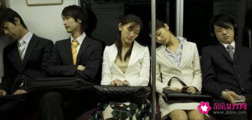 大家找工作时会首选自己喜欢的工作吗