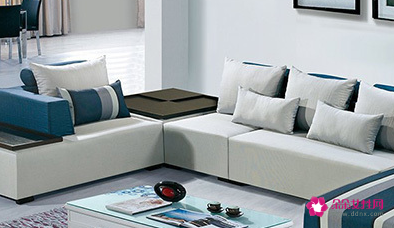 农村房屋沙发摆放位置