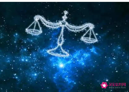 属猪天秤座女生幸运色