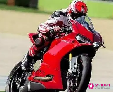 孕妇梦见骑摩托好不好