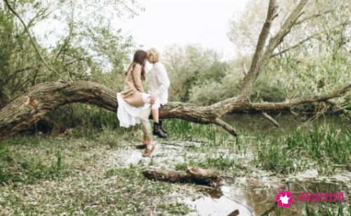 让男人主动联系你的技巧